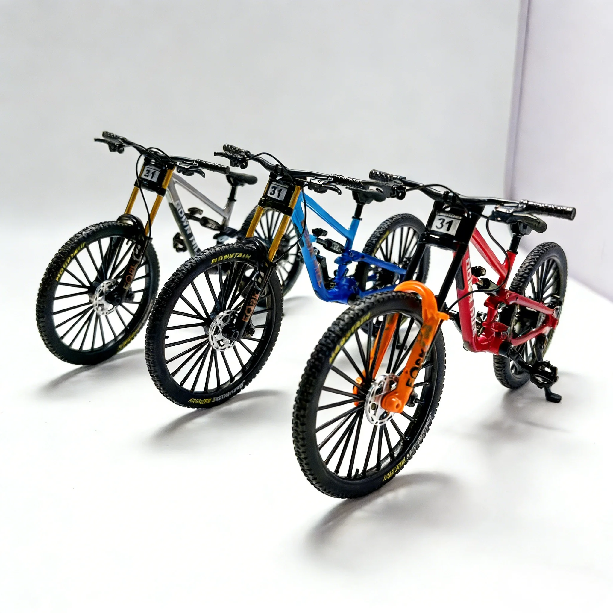 AliExpress HRZPACT V10 Simulation Dual Shock Absorber Alloy Soft Tail Downhill Mountain Bike Model Toy Bicycle Collectible Scale Representation