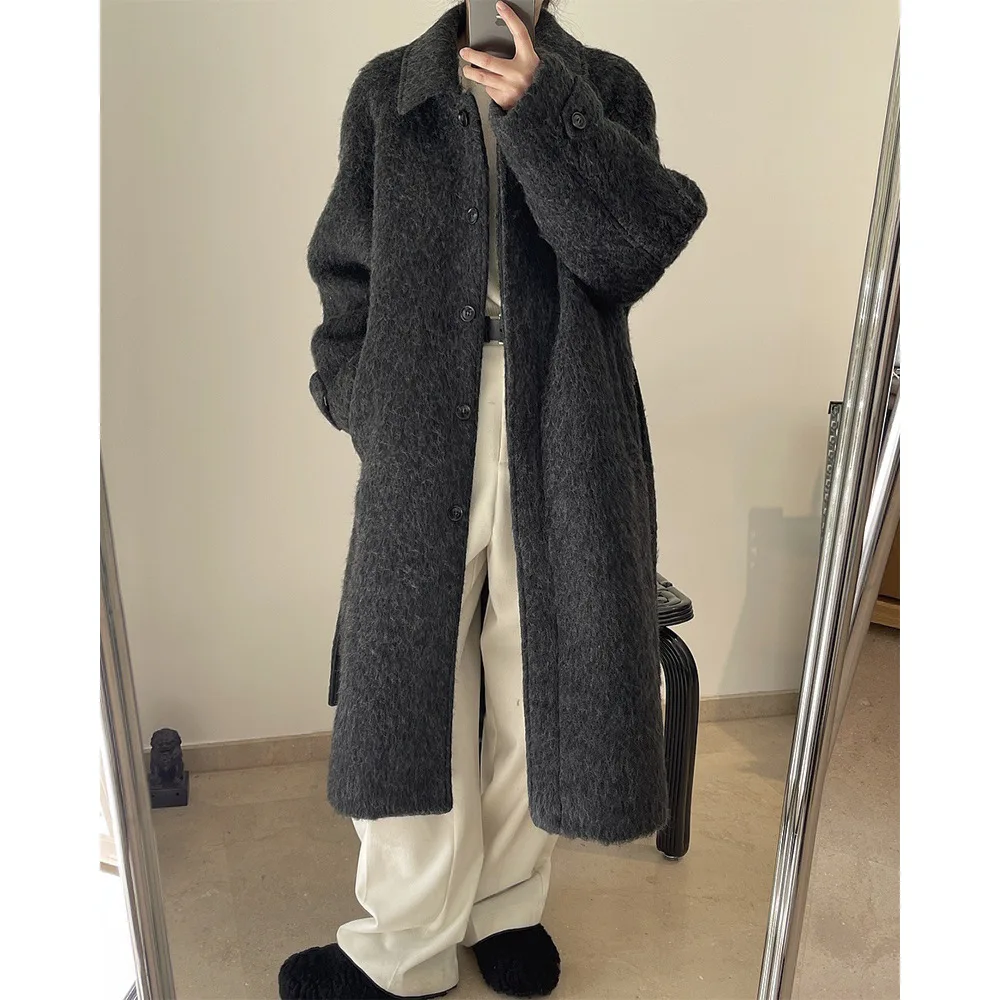 

Winter new Korean version fashionable long-haired lapel single-woolen coat loose silhouette warm thick long coat women