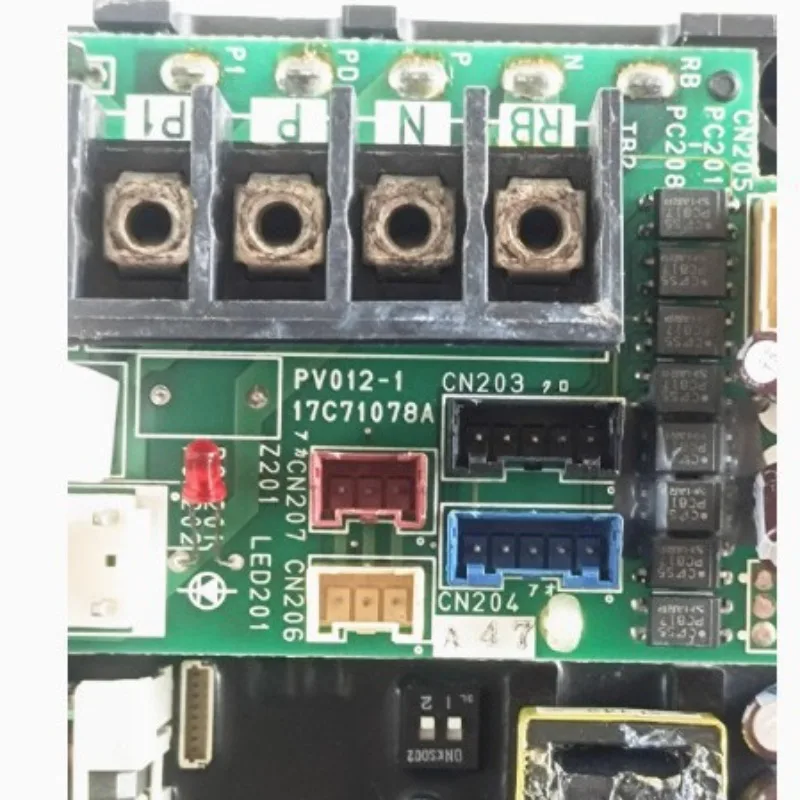 17C71078B, 17F18777A, 17F18777B, 17C71078A – Brand new mainboards for central air conditioning systems