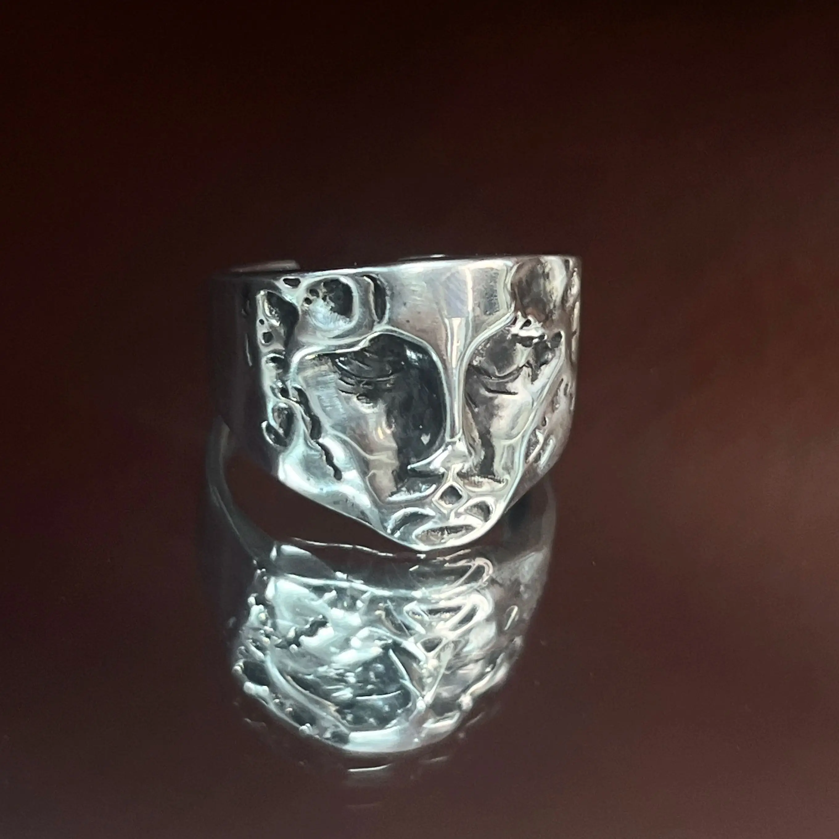 S925 Silver Cold Wind Retro Old Abstract Portrait Face Ring Personality Silver Ring