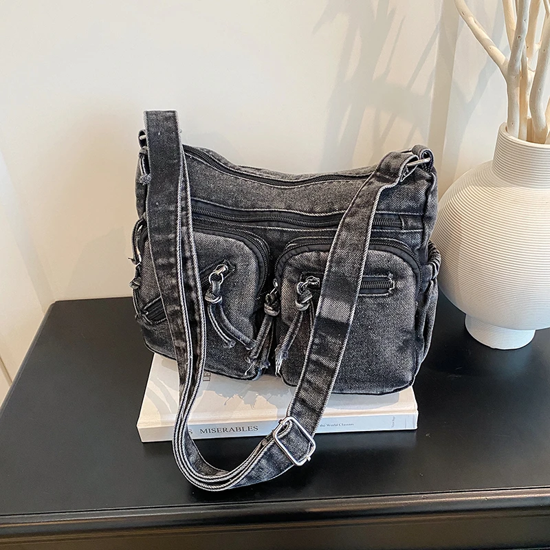 New Large Capacity Versatile Casual Shoulder Bag Denim Commuting Zipper Tote Bag for Women 2026 Fashion concise Crossbody Bags