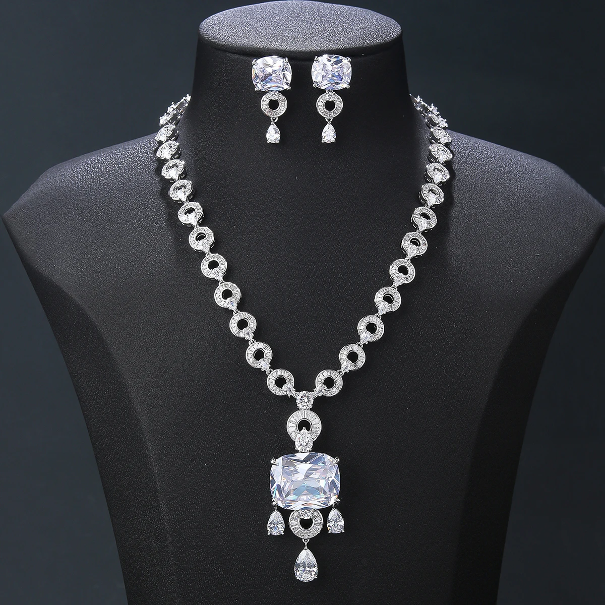 Luxury Elegant Cubic Zirconia Wedding Pendant Necklace Earrings Set Lady Party Accessories Wholesale CN11532