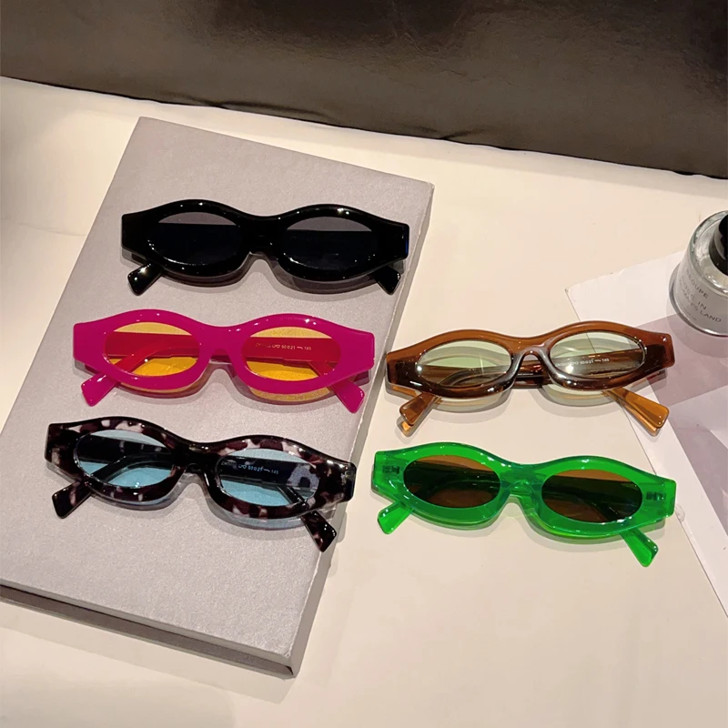 KAMMPT Oval Sunglasses 2024 New Fashion Vintage Candy Color Beach Vacation Shades Women Retro Vintage Brand Outdoor Sun Glasses