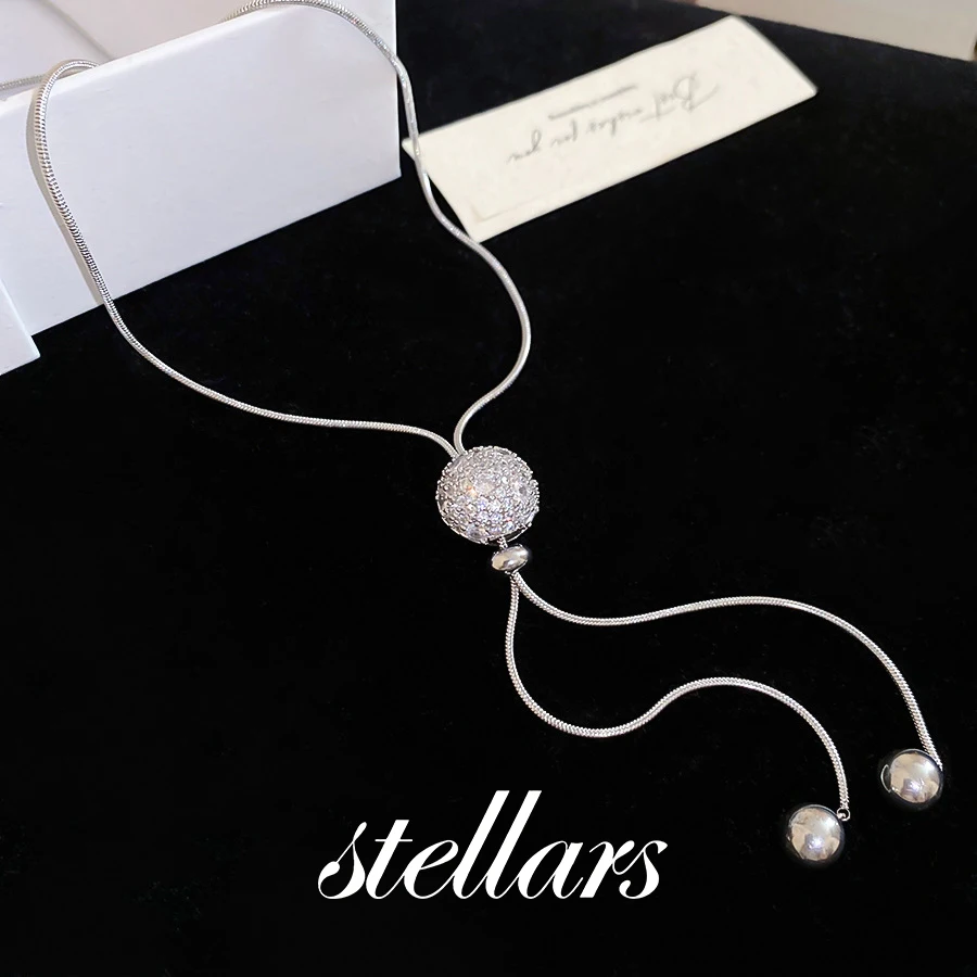 

Women's Zircon Geometric Round Pendant Drawstring Necklace Fashion Versatile Elegant Choker Light Luxury High-End Sweater Chain