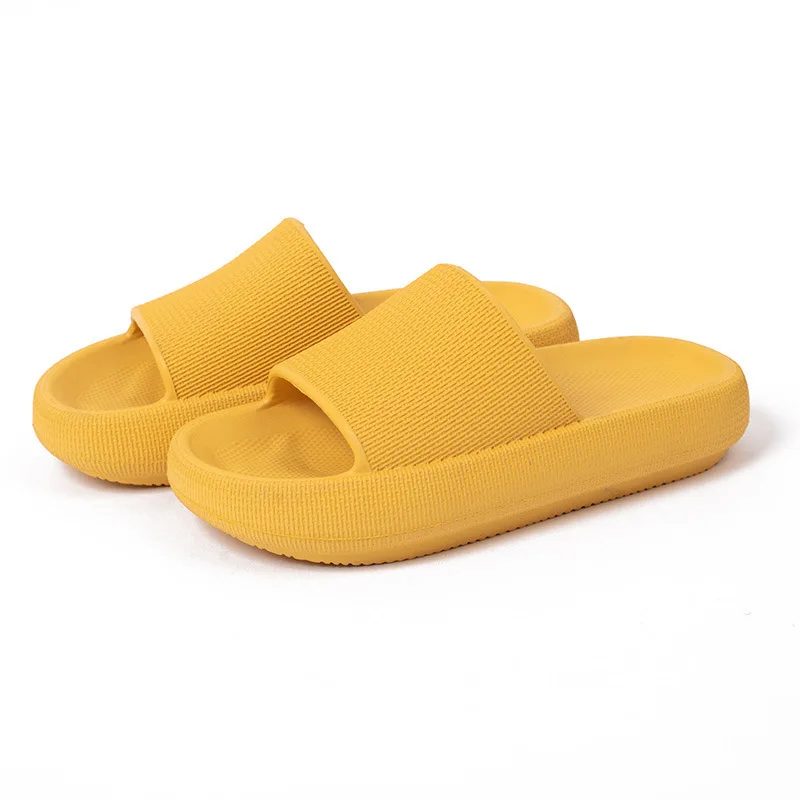 Zapatillas de baño de plataforma gruesa para mujer y hombre, sandalias de Interior de EVA con suela suave, chanclas antideslizantes de verano