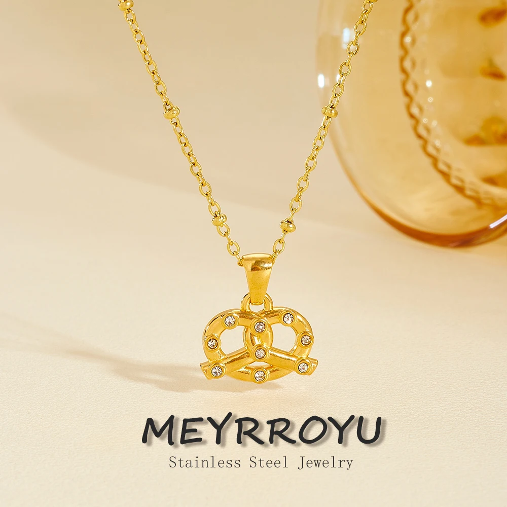 MEYRROYU Exquisite Simple Inlay Zircon Golden Geometric Hollowout Alkali Water Pendant Necklace Lady Stainless Steel Jewelry Gif