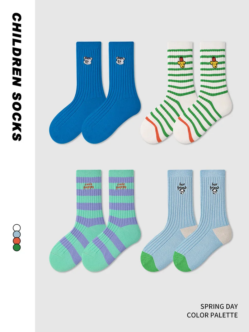 Wholesale of children's socks The spring letter cartoon embroidery kids socks Comb cotton boneless socks children's sport socks