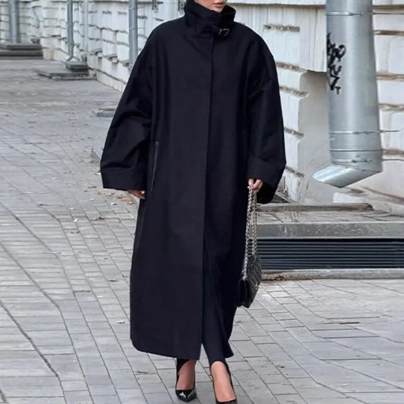 معطف نسائي جديد لخريف وشتاء 2026 باللون الأسود معطف واق من المطر بأكمام طويلة وياقة واقفة سترة واقية طويلة