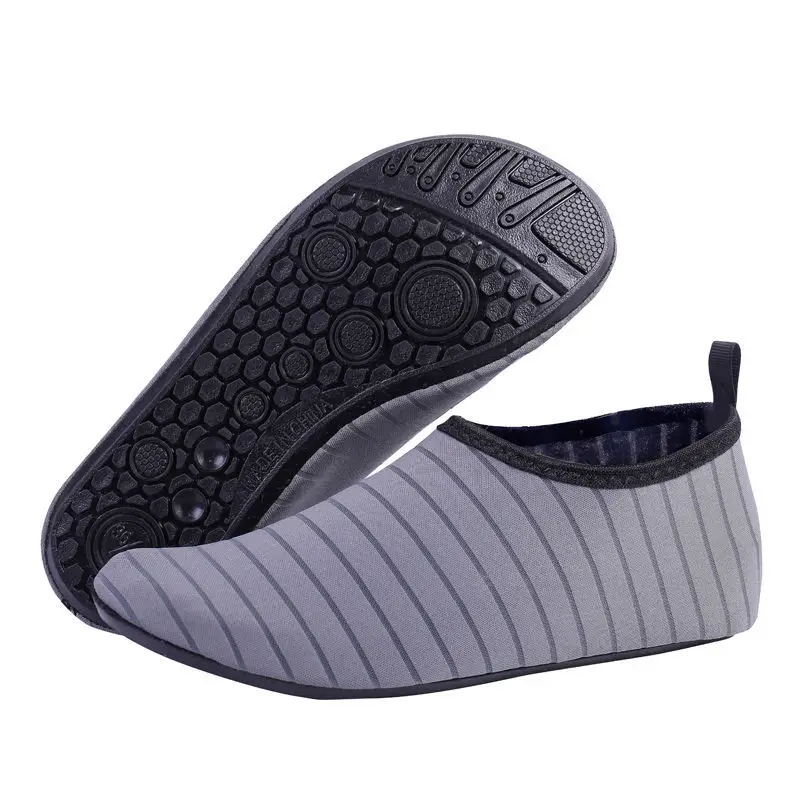 

1 Pair Water Shoes Women Barefoot Socks Anti-Slip Quick-Dry Men Beach Swim Water Sports Shoes