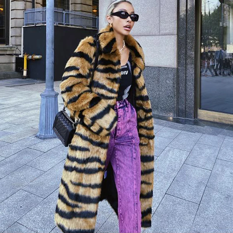 Faux Fur Coat Winter Ladies Thick Long Coat Turn Down Collar Plush Warm Artificial Fur Tiger Pattern Long Fashion Overcoat 2024