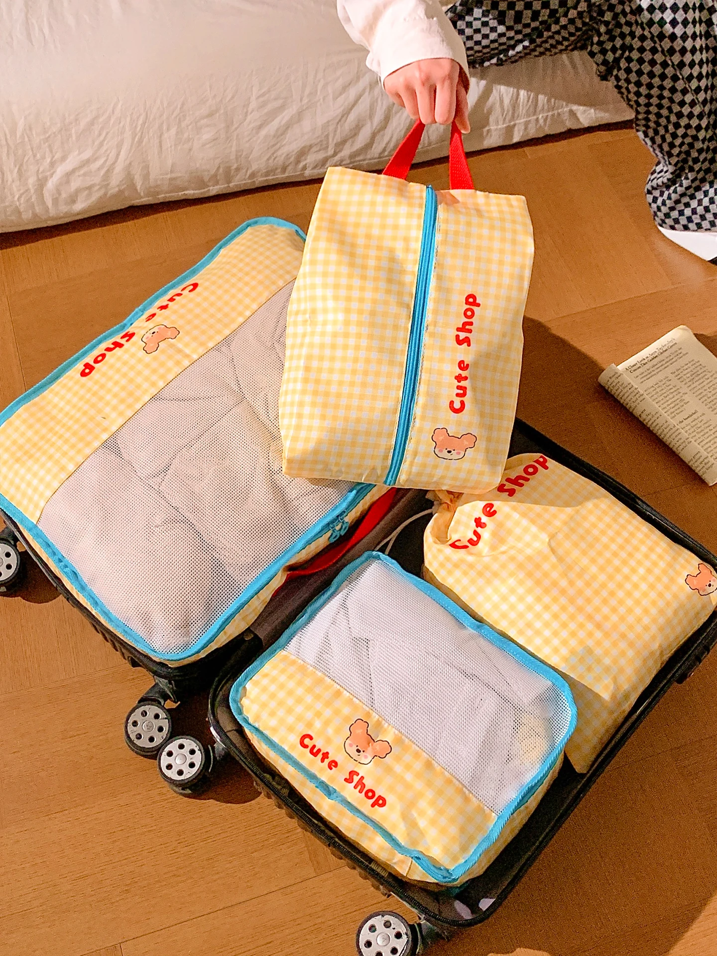 bolsa-de-armazenamento-portatil-de-grande-capacidade-para-viagem-organizador-de-roupas-meias-e-roupas-Intimas-impermeavel