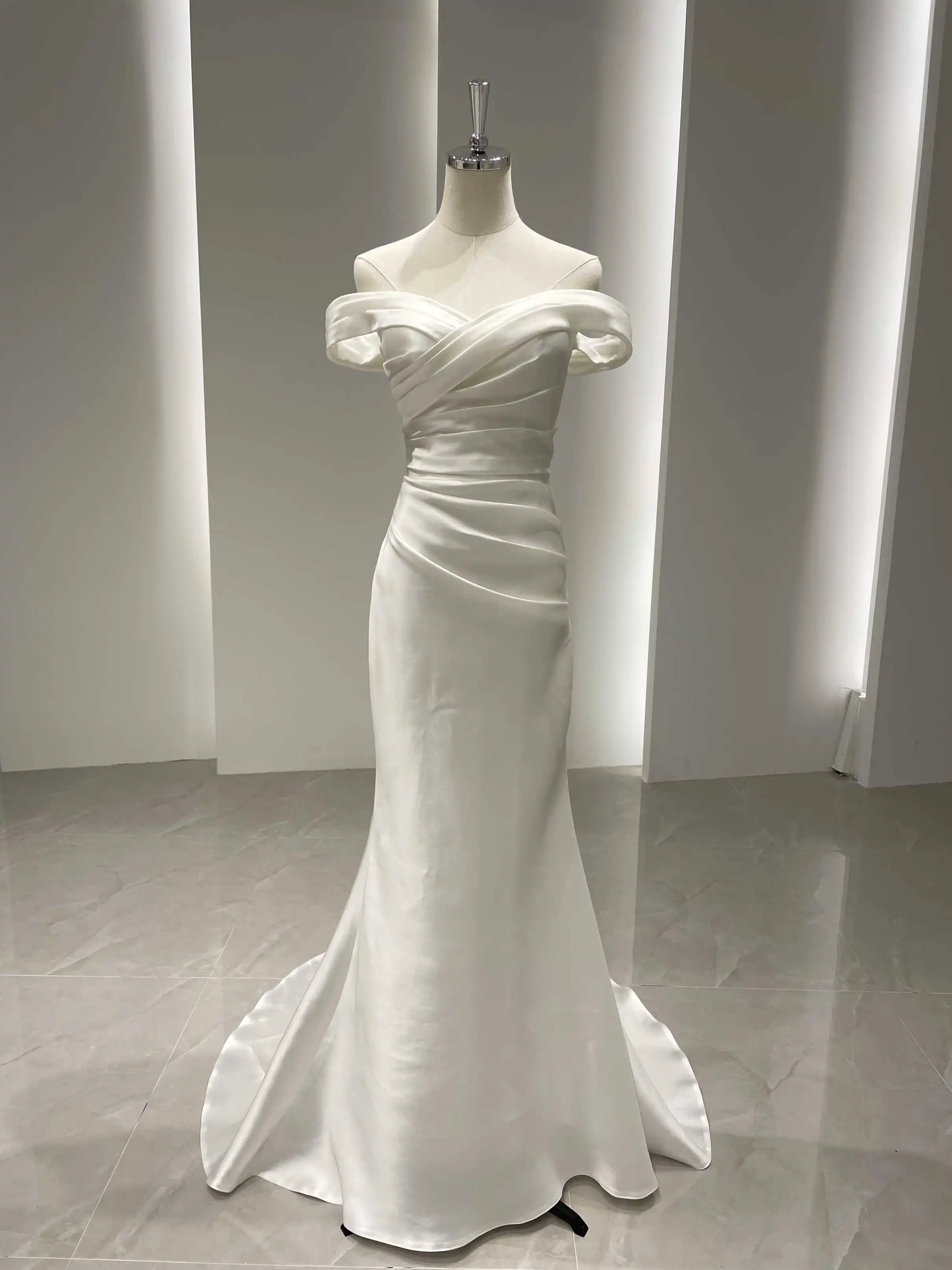 One The Shoulder Pleated Wedding Dress Satin Mermaid Wedding Dress With Train Bridal Dress