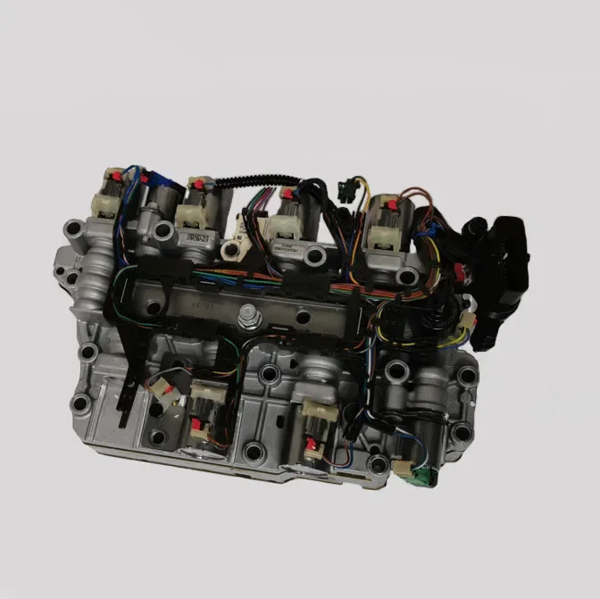 جسم صمام ناقل الحركة 8F35 8F24 JM5P-7A101-AE مع Solenold