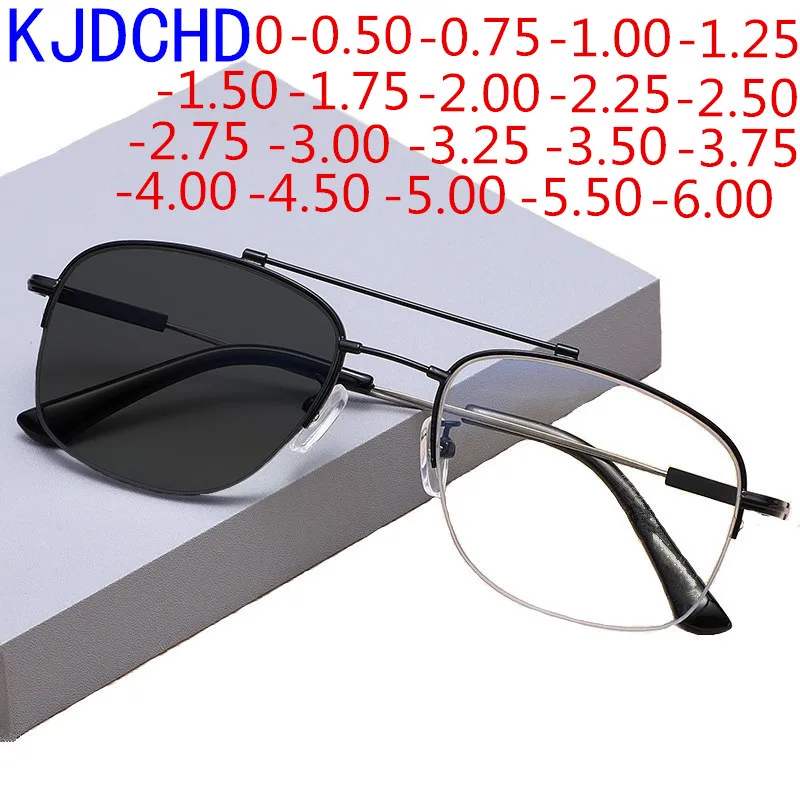 

New Titanium Solar Photochromic Myopia Glasses Men And Women Ultra-Light Retro Myopia Glasses Diopter 0-0.50 To -6.0