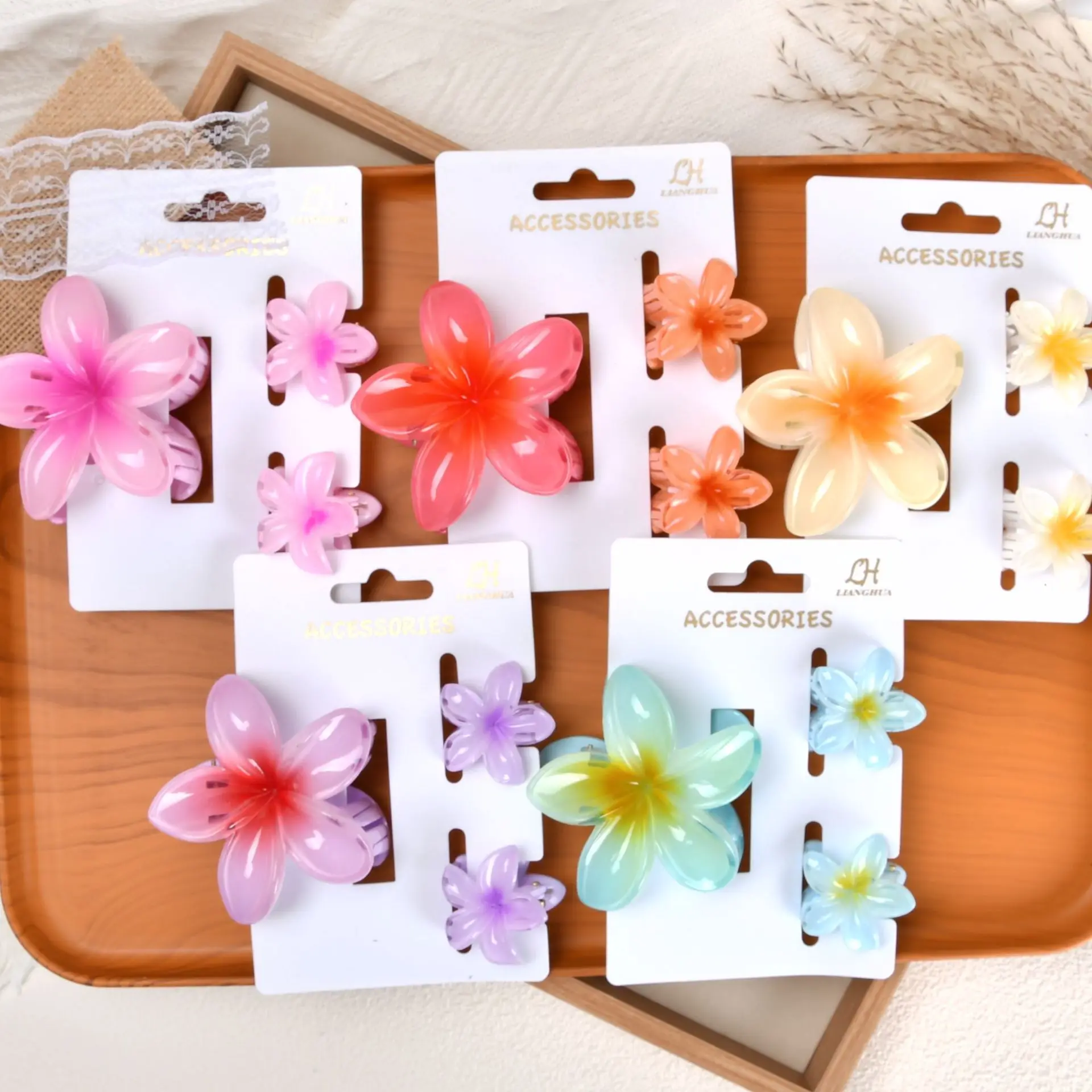 

3Pcs Sweet Bohemia Flower Colroful Gradient Hair Claws Ponytail Clamp Barrettes Hairpins For Women Girl Beach Hair Accessories