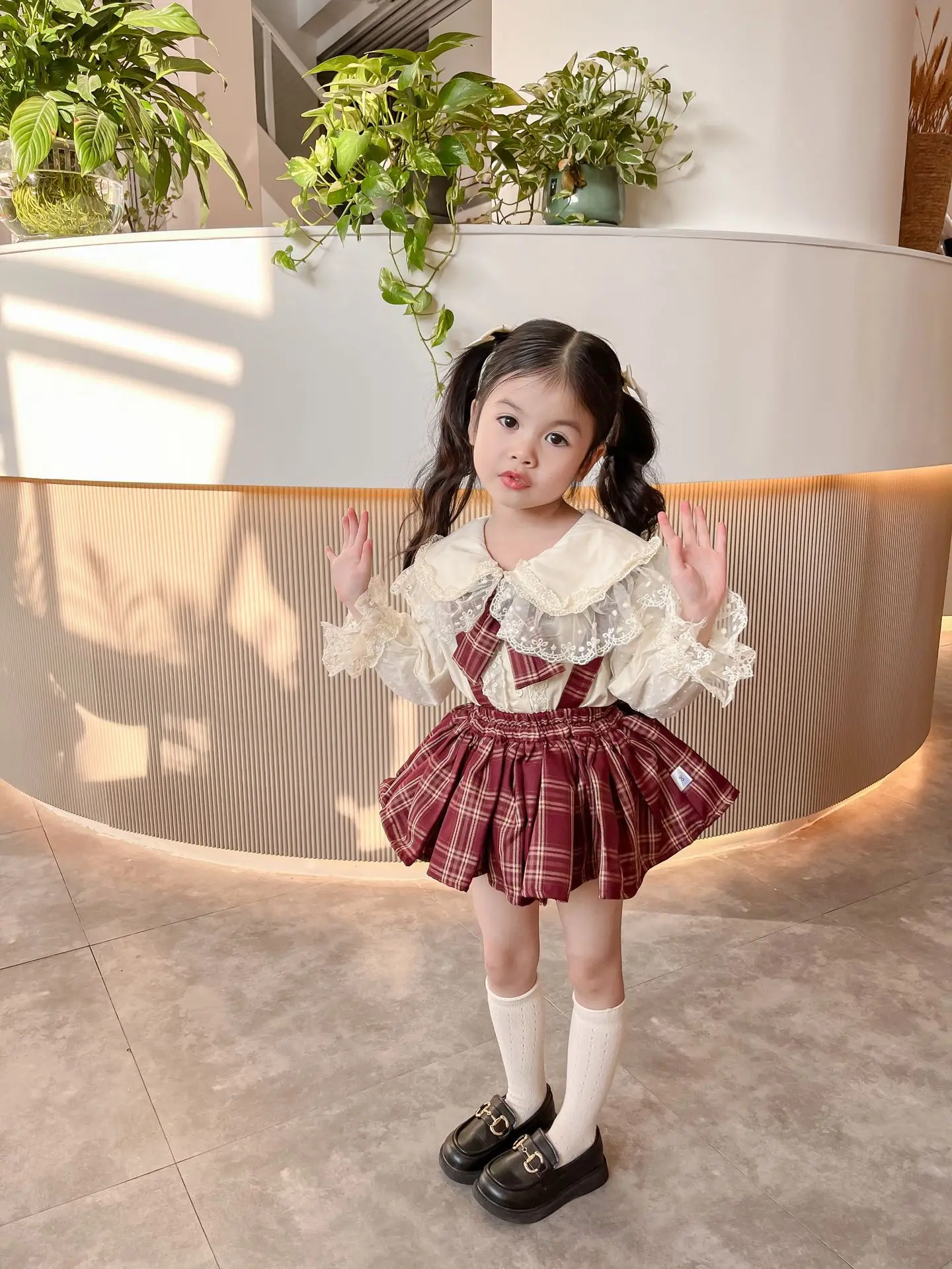 Girls Clothes suit 2023 Spring Summer Children's Korean version Lace Shirt Top and skirt pants 3 piece JK Suit for Girls Outfits