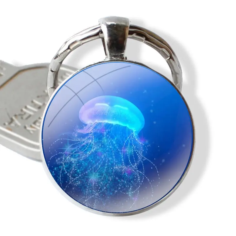 Jellyfish Keychain para homens e mulheres pingente de metal cabochão de vidro chaveiro clássico