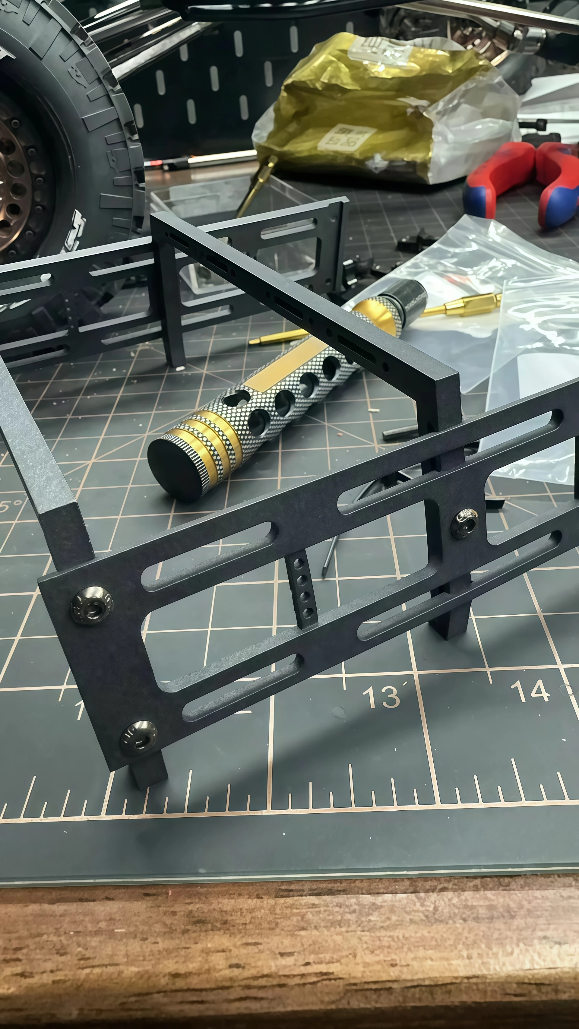 

Killerbody Gladiator 1/10 RC Hard Body Rear Bed 3D Printed Nylon Rack