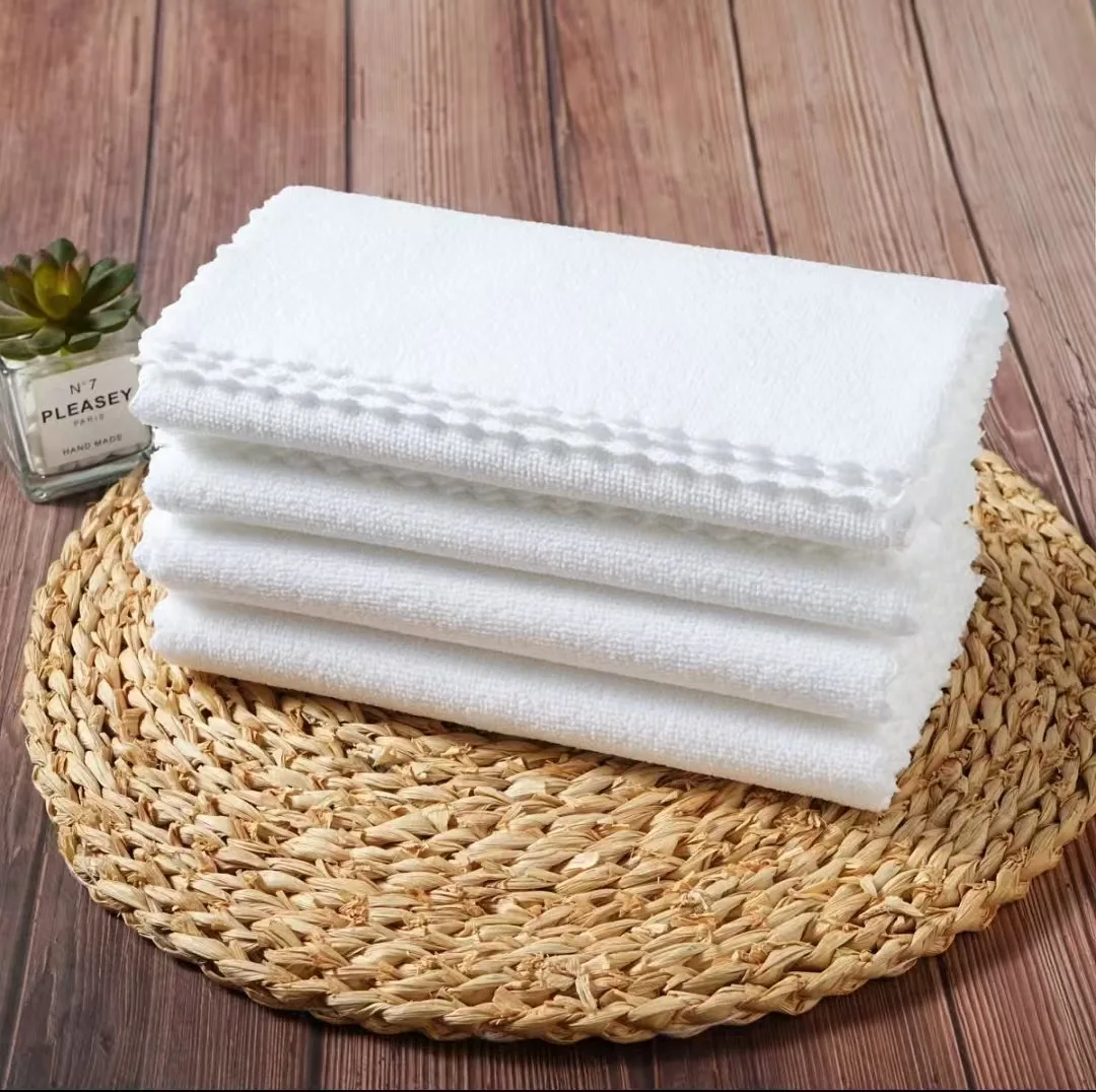 10 Stücke Einwegfaser Spitze Weißes Handtuch 30 * 70 cm Bad Geschenk Hotel Friseursalon Fußbad Ohne Haarausfall Weißes Handtuch