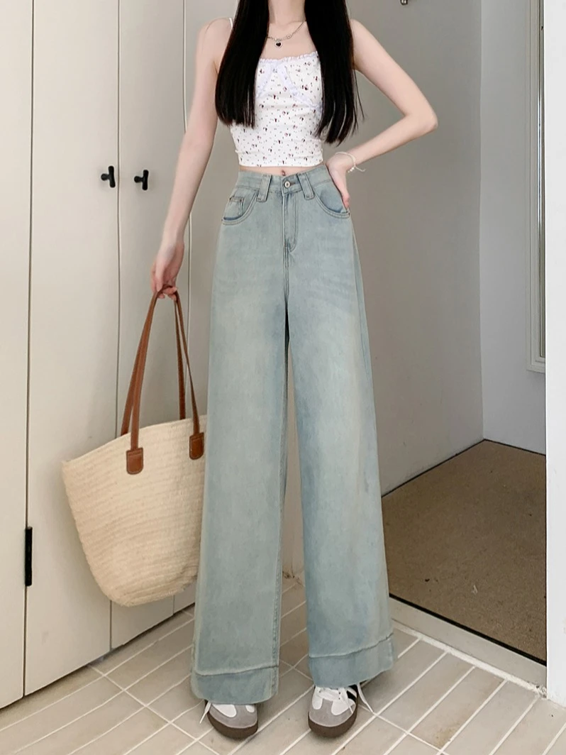 Light-colored washed retro straight jeans female summer 2024 new loose high-waisted versatile casual nine-minute pants