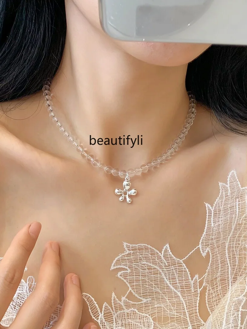 

Special-Interest Design Flower Transparent Crystal String Beads Necklace Women's New Sweet Cool Clavicle Chain