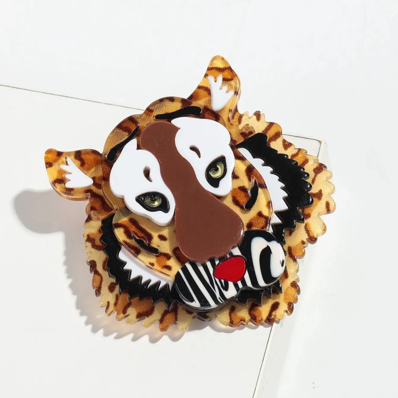 Vintage Acrylic Leopard Panther Tiger Brooches for Women Lovely Animal Lady Brooch Lapel Pins Clothing Jewelry Accessories view 5