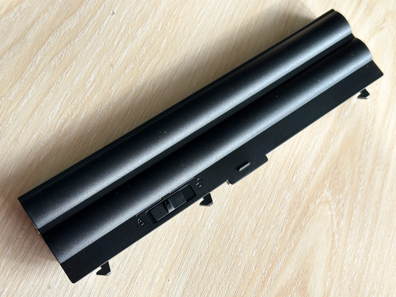 Laptop battery For Lenovo ThinkPad E40 E50 L410 L412 L420 L421 L510 L512 L520 SL410 SL510 T410 T410i T420 T510 T510i T520 T520i