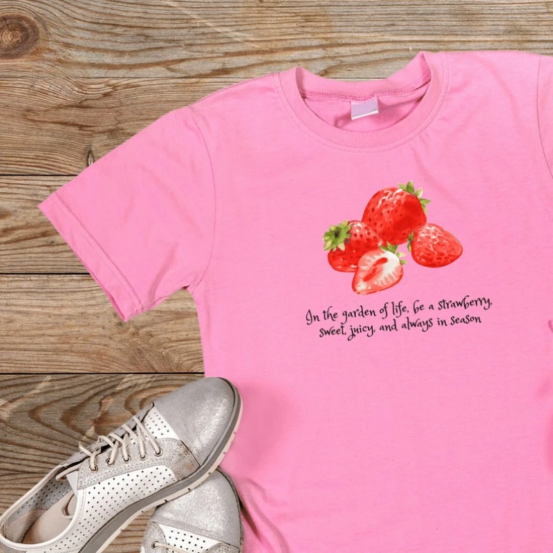 Honey Strawberry Woman Girlfriend Cotton Tshirt Cottage Core Clothes Botanical Shirt Berries Print Cute Fruit Shirt Best Gift