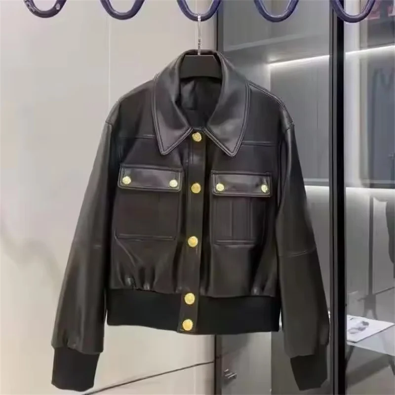 2026 ربيع الخريف الأسود بولي Leather سترة جلدية الإناث تصميم جديد تحسس معطف جلد المرأة مزاجه أبلى ملابس خارجية قصيرة الموضة