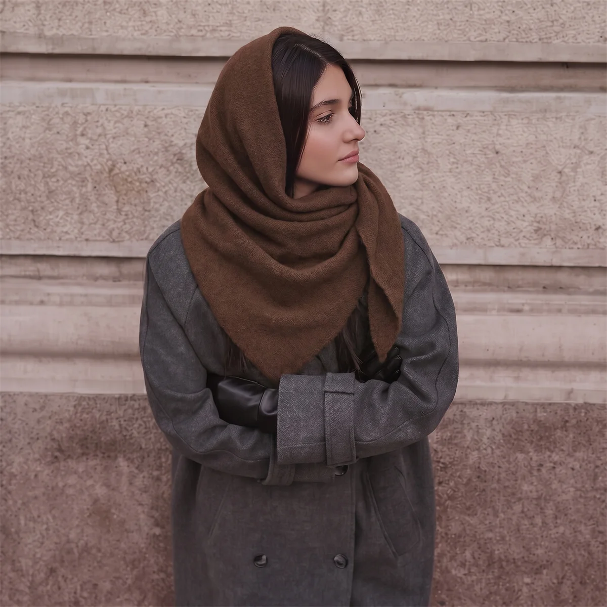 Women Minimal Knit Triangle Neck Shawl Solid Tone Soft Warm Scarf Multi‑Form Head Wrap For Street Shooting Daily Gathering