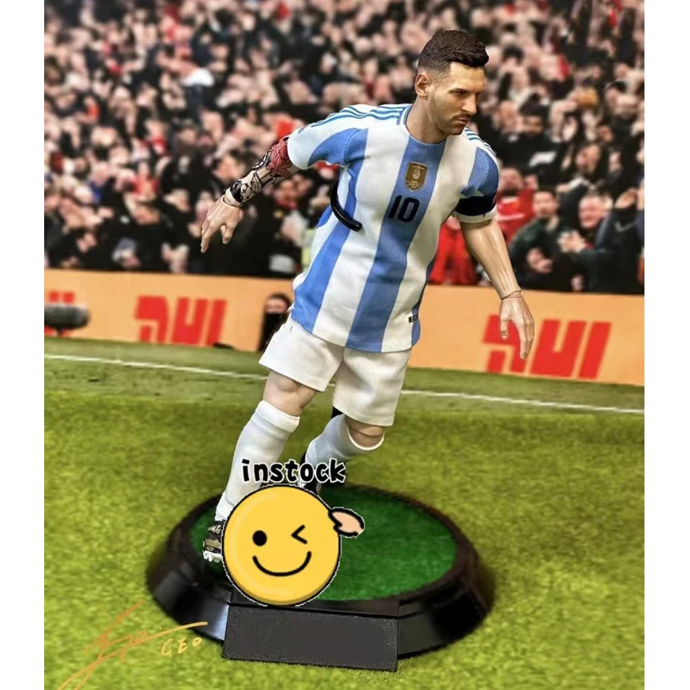 Patung legenda sepak bola versi tim nasional, Action figure mainan anak hadiah ulang tahun skala 1/6 Messi