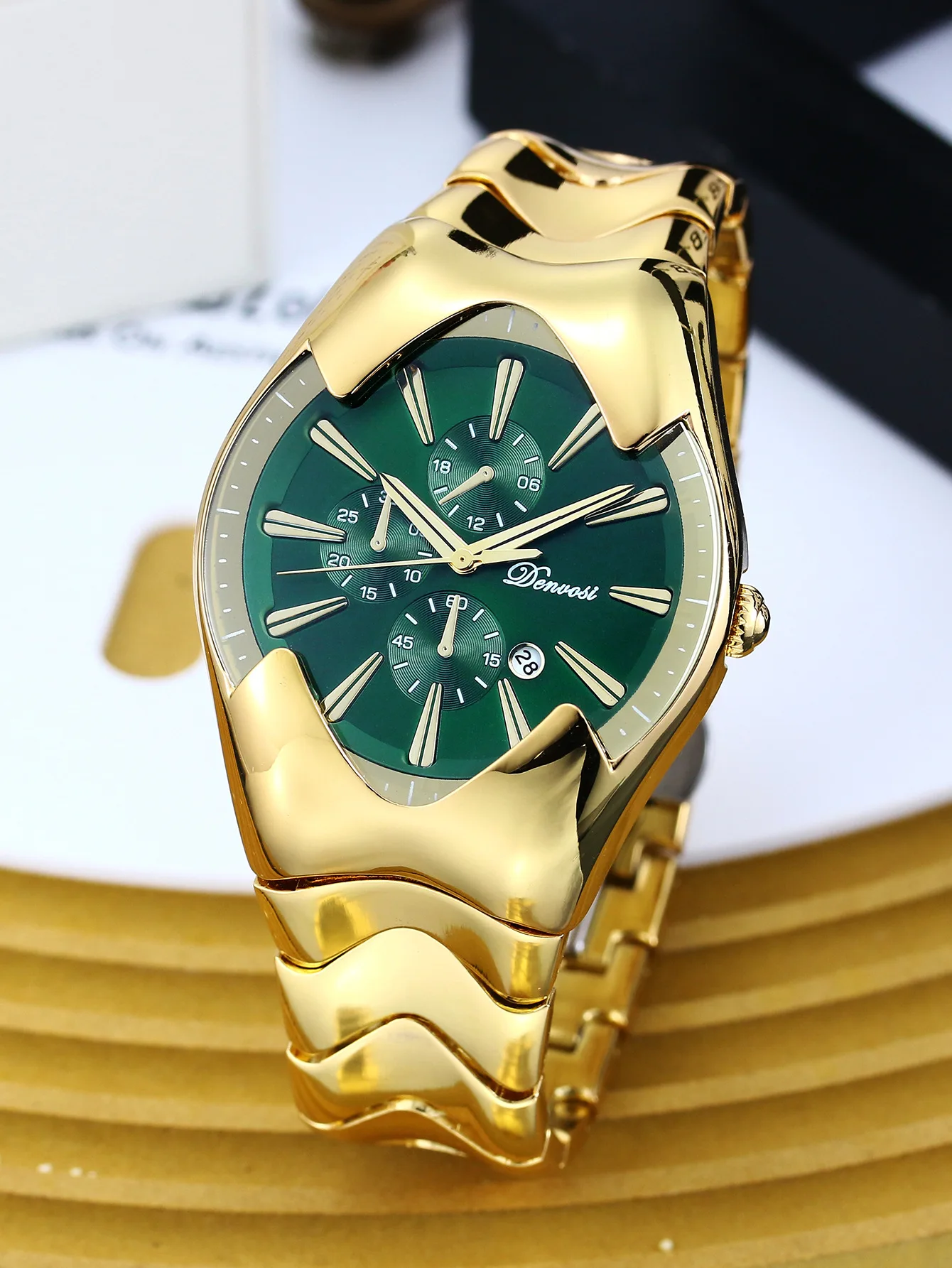 New Men's Sport Watch Premium Feel Business Waterproof Watch Durable Timepiece for Active Men