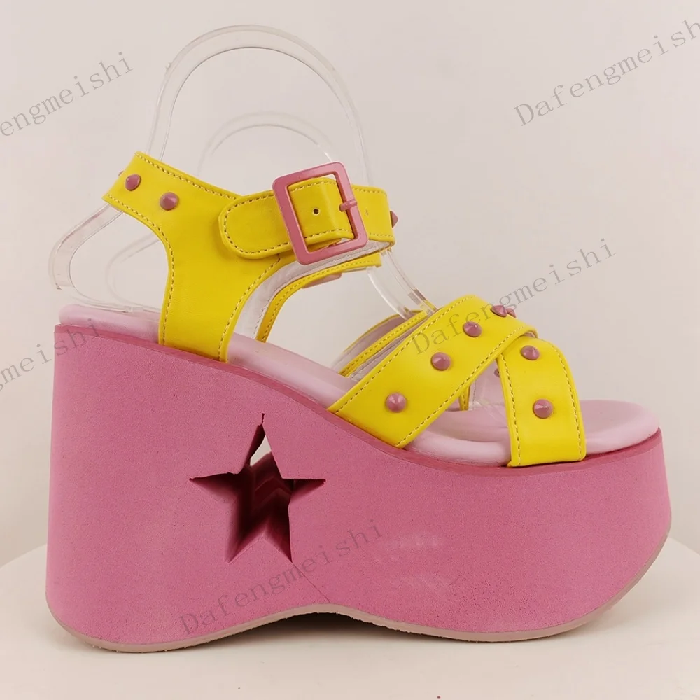 Women Y2K Punk Open Toe Platform Wedge Sandals Star Cut Out Thick Sole Rivet Cross Strap Summer Street Party Fashion Shoes