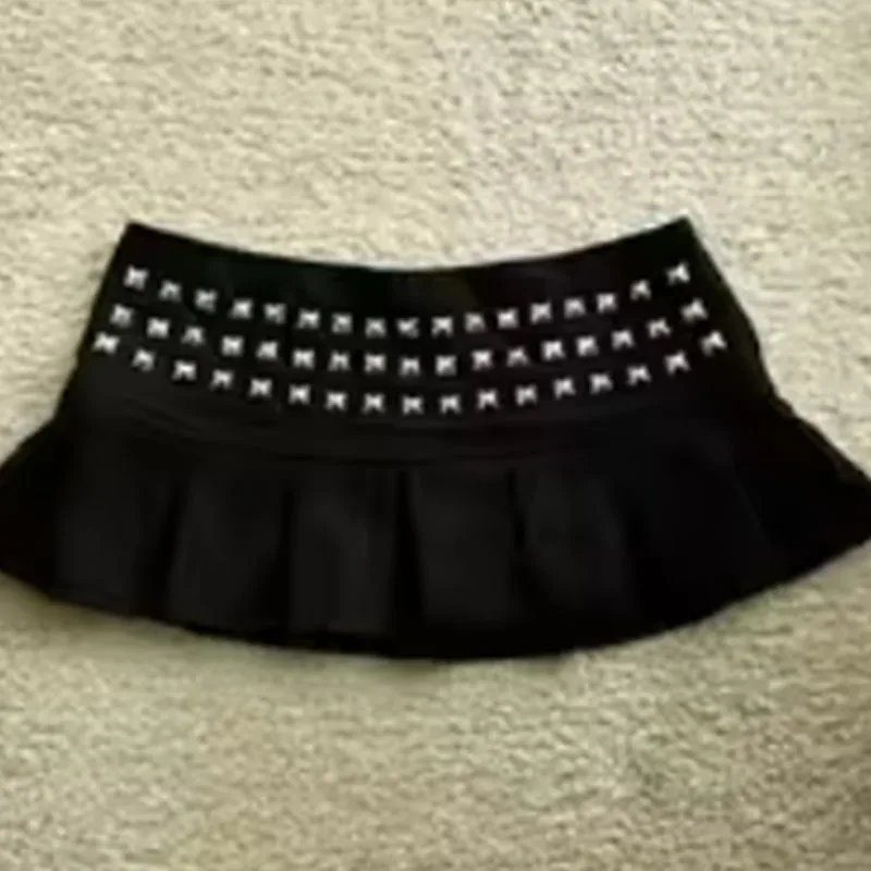 Summer Street Gothic Punk Pure Color E-girl Mini Skirt Harajuku Vintage Sexy Rivet Pleated Skirts Hot Girl Skirt Women Clothes