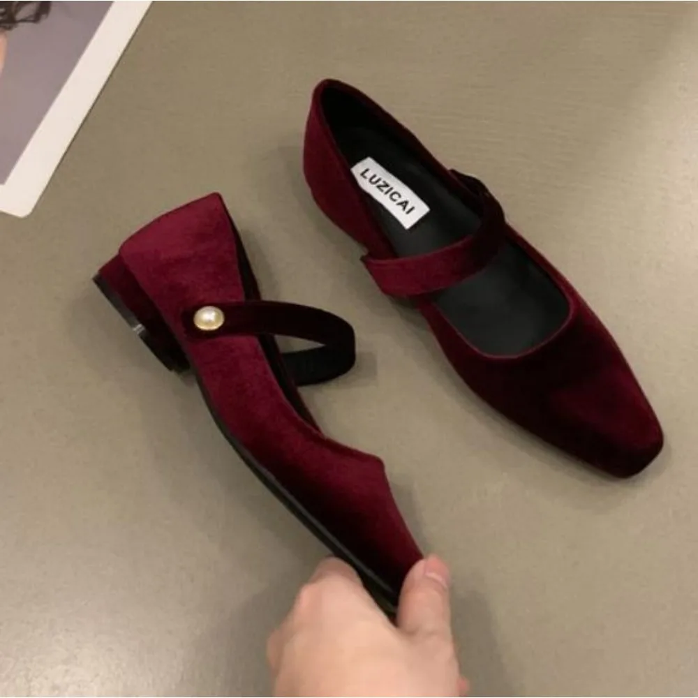 Elegantes Zapatos Mary Jane de Terciopelo con Hebilla de Perlas, Zapatos Planos de Ballet de Terciopelo Concisos para Mujer, Zapatos de Tacón Bajo para Fiesta de Noche en Color Vino Tinto