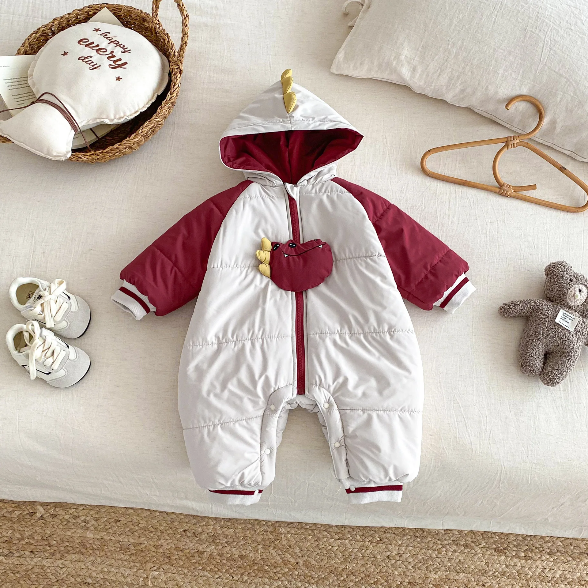 

0-2Y Baby Rompers Winter Thickened Jumpsuits Korean Style Patchwork Onesie for Baby Girls Boys Outdoor Wear
