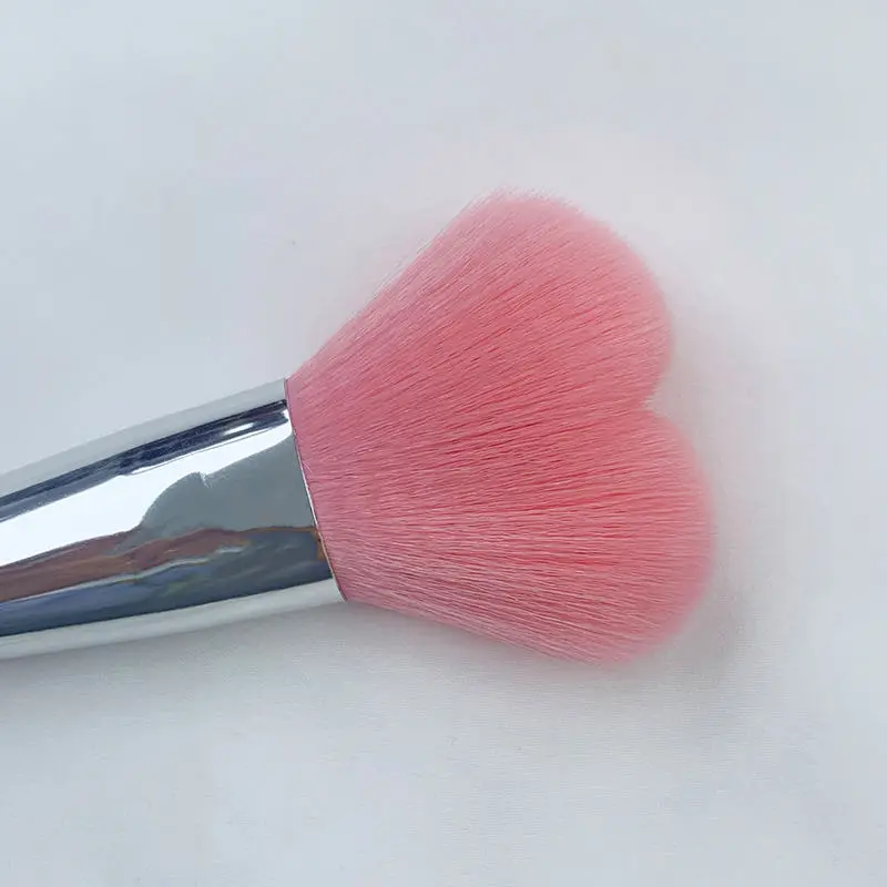 Pinceau de maquillage synthétique avec manche en bois, outils de beauté pour le visage, en forme de cœur rose, de qualité haut de gamme