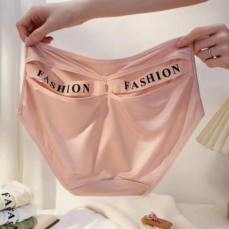

Women's Waist Pack Hip Sexy Pure Ice Silk Briefs Smooth and Soft Simple Hollow-out Letter Stitching High-grade Satin Underwear