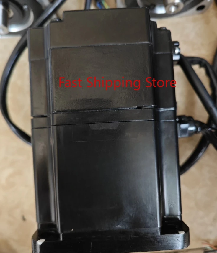 

SGMPH-04A1A-YR13 Хорошо работает хорошо с гарантией 3 месяца.