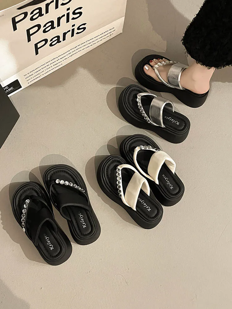 Slippers Casual Cross-Tied Shoes Woman 2024 Glitter Slides Rubber Flip Flops Pantofle Luxury Summer Jelly Hawaiian New Crystal