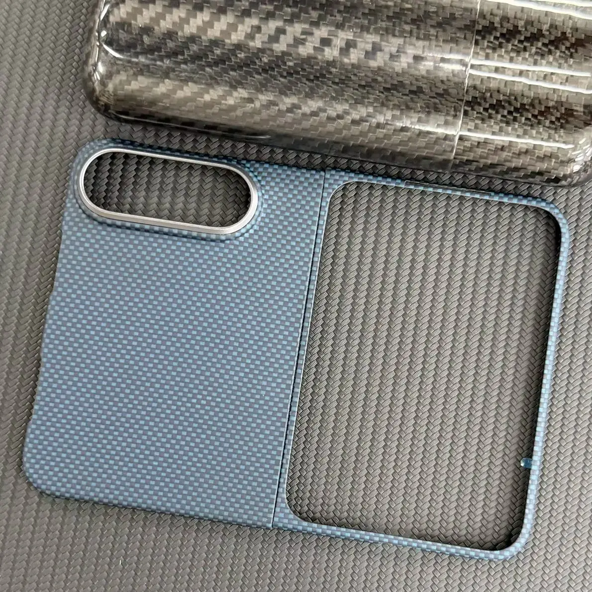 A Set Real Carbon Fiber Aramid Kevlar Magnetic Case for iPhone Duo Fold All-Inclusive Cover for Apple Fold iPhoneduo for MagSafe