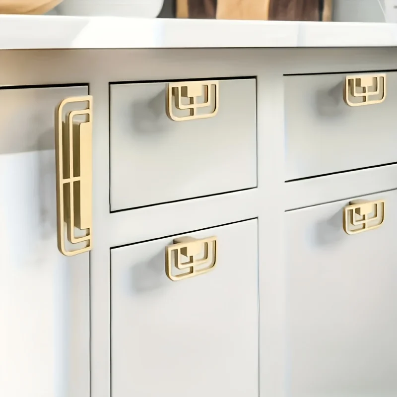Chinese Style Gold Cabinet Door Handles, Metal Veneer Drawer and Wardrobe Handles, Modern Design with Mounting Hardware
