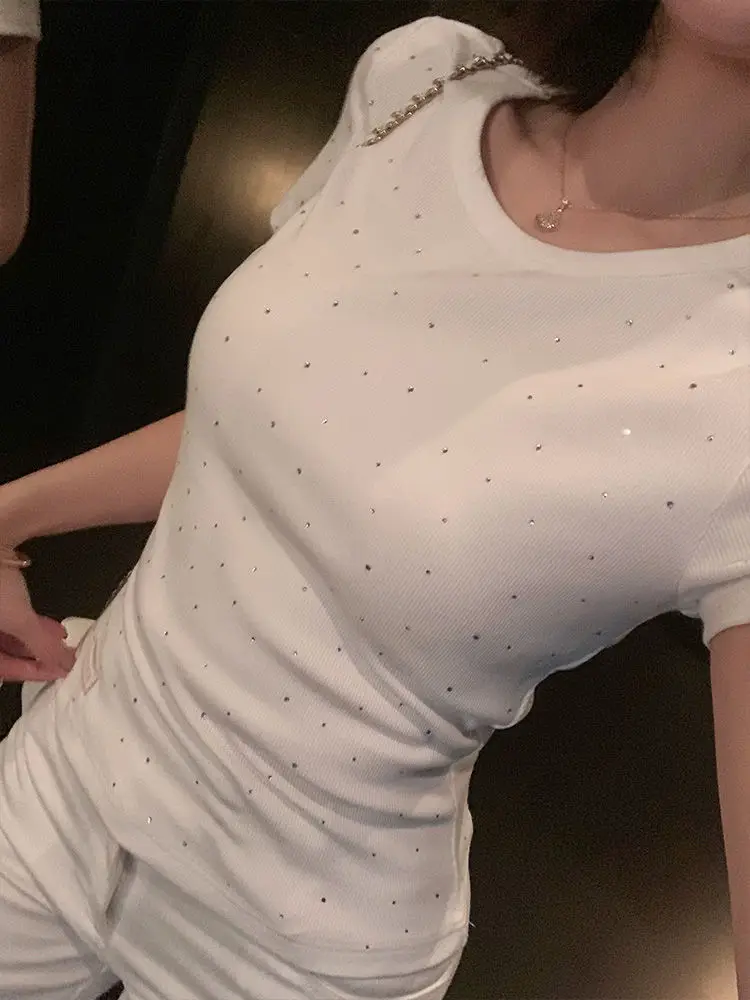

White Ironing Diamond Short-sleeved T-shirt for Women in Summer New Fashionable Round Neck T-shirt Slim Shoulder Top