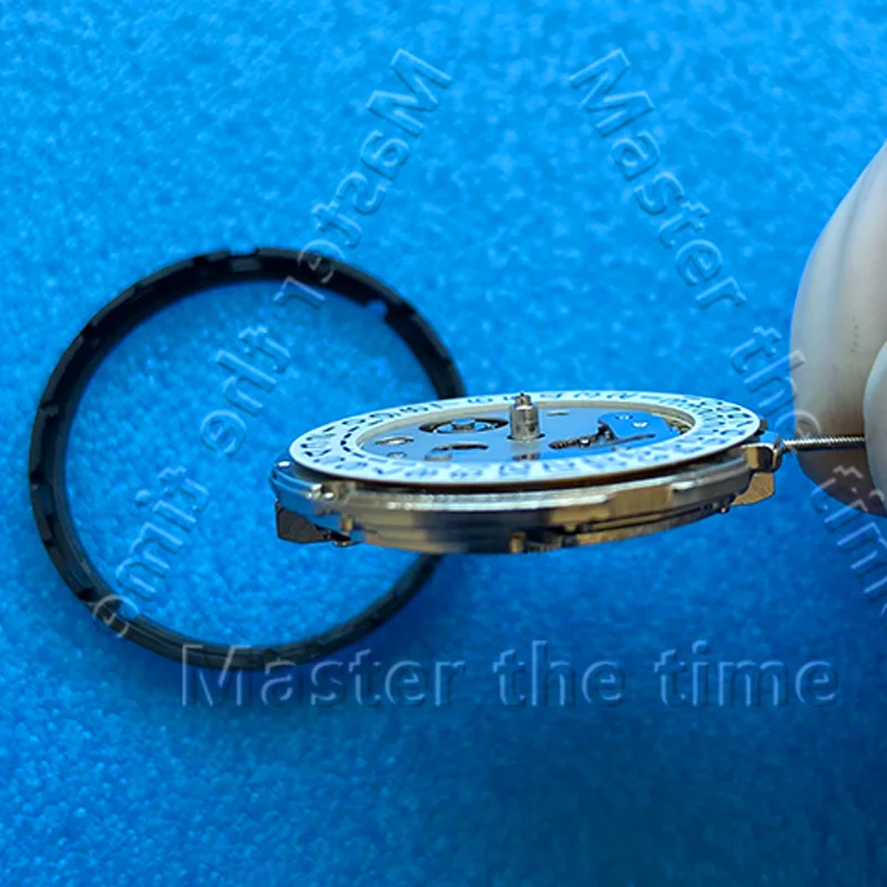 New China Made NH35 Automatic Mechanical Movement High Accuracy 24 Jewels Mod Watch Replacement Japan NH35 Date At 3:00