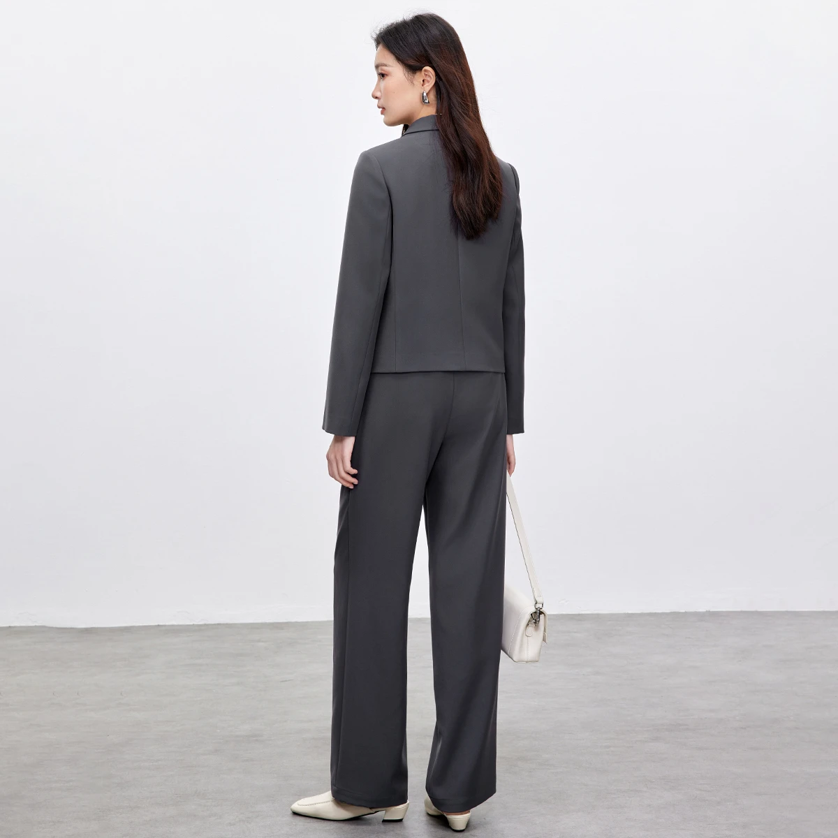 SENTUBILA Pant Suits for Women Office Lady Slim Short Jacket Solid Straight Pants Autumn 2026 New Commute 2 piece Sets 151Z58934