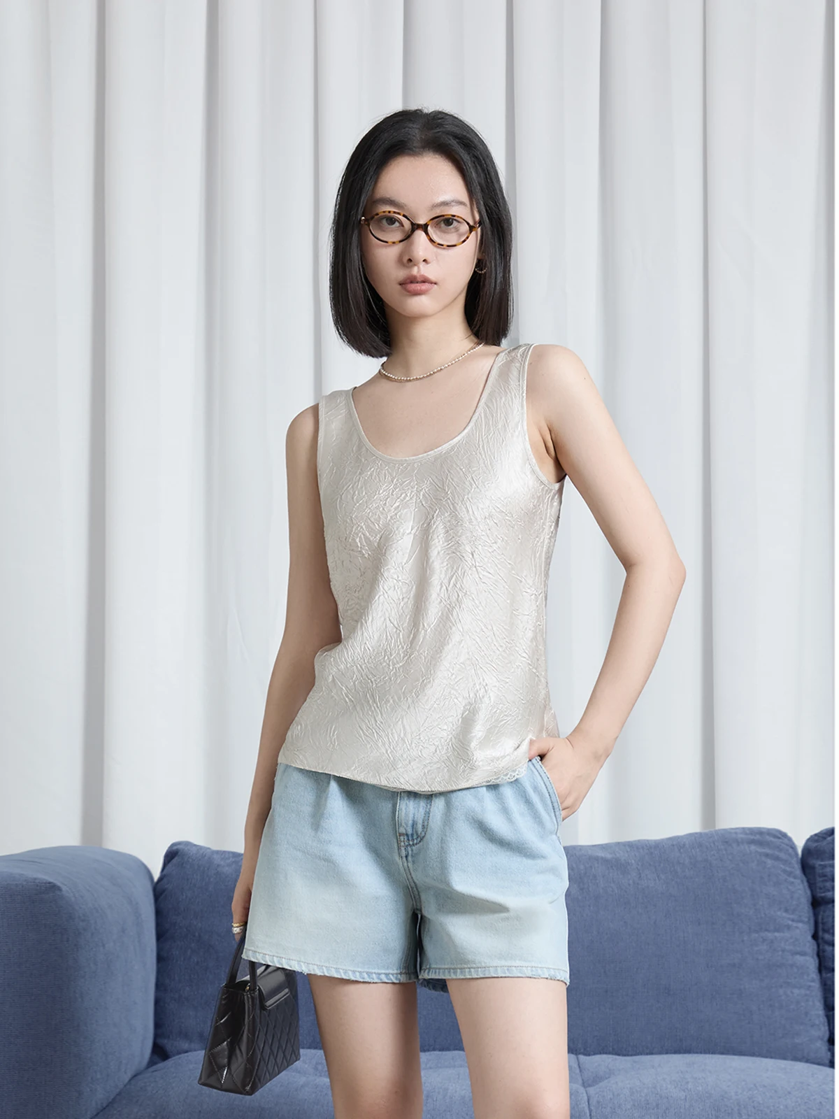 

Женский укороченный топ из ацетатного сатина с плиссировкой, легкий, дышащий, с круглым вырезом, для повседневной носки