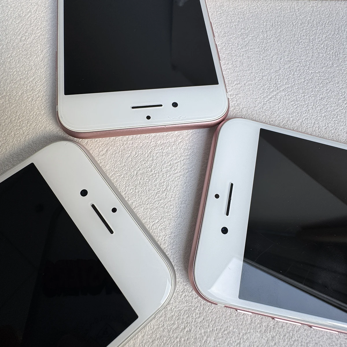 هاتف محمول أصلي 4.7 بوصة iPhone 7 4G LTE غير مقفول رباعي النواة 12MP 32GB/128GB/256GB ROM 2GB RAM IOS هاتف ذكي