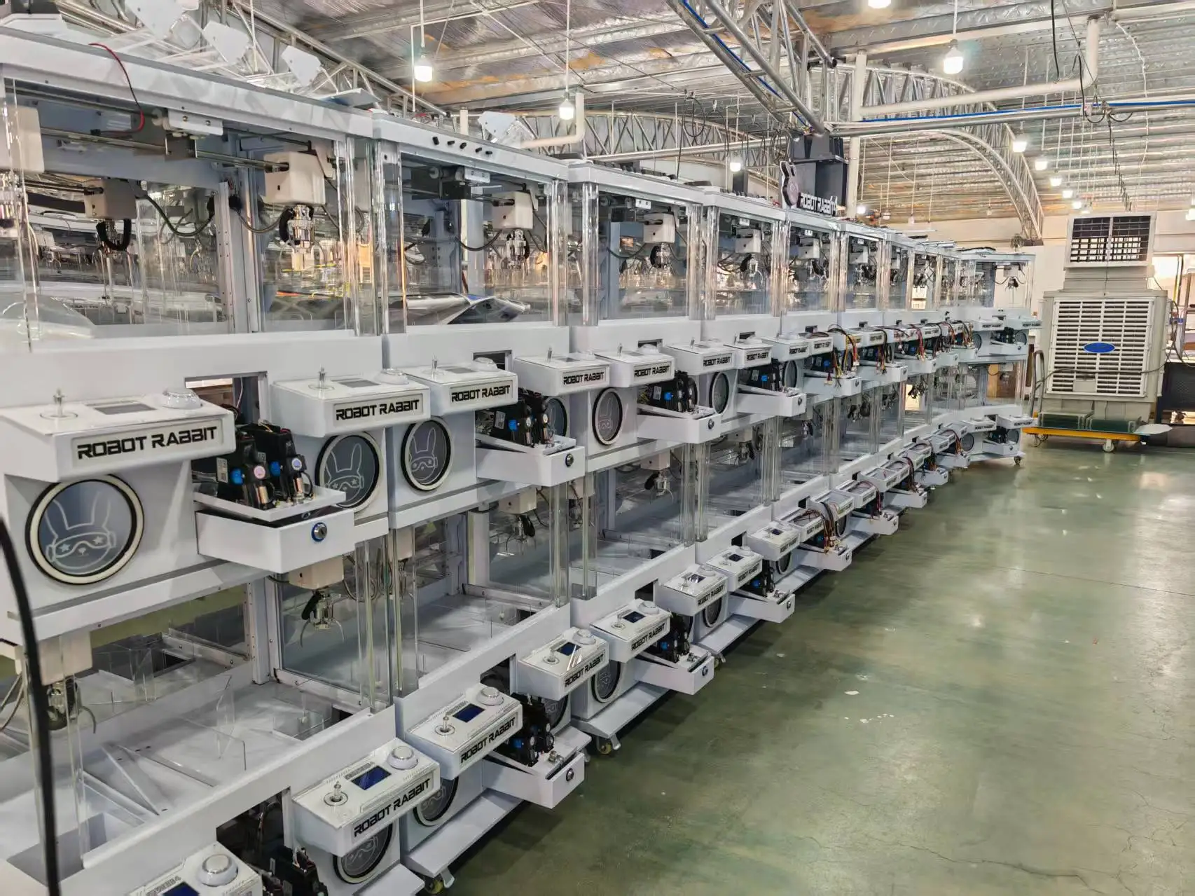 

Высокодоходный коммерческий игровой автомат-кран на 4 игрока, премиум-класса, стабильное и долговечное аркадное оборудование, настраиваемая система оплаты, гарантия 1 год