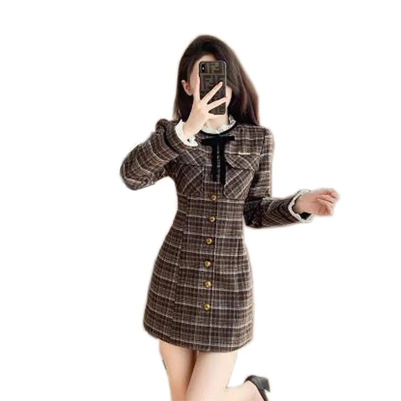 

Brown plaid long sleeved tweed women's dress 2024 new spring and autumn bow small fragrant style dress