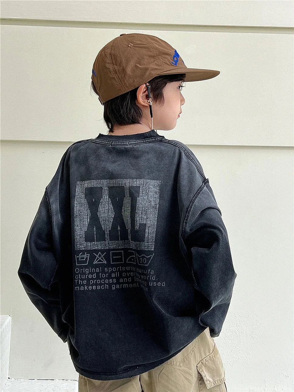 

2025 autumn series pure cotton long sleeved retro stir fried boy T-shirt